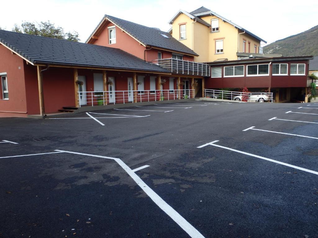 Contact Hotel Les Ailes Challes-les-Eaux Exterior photo